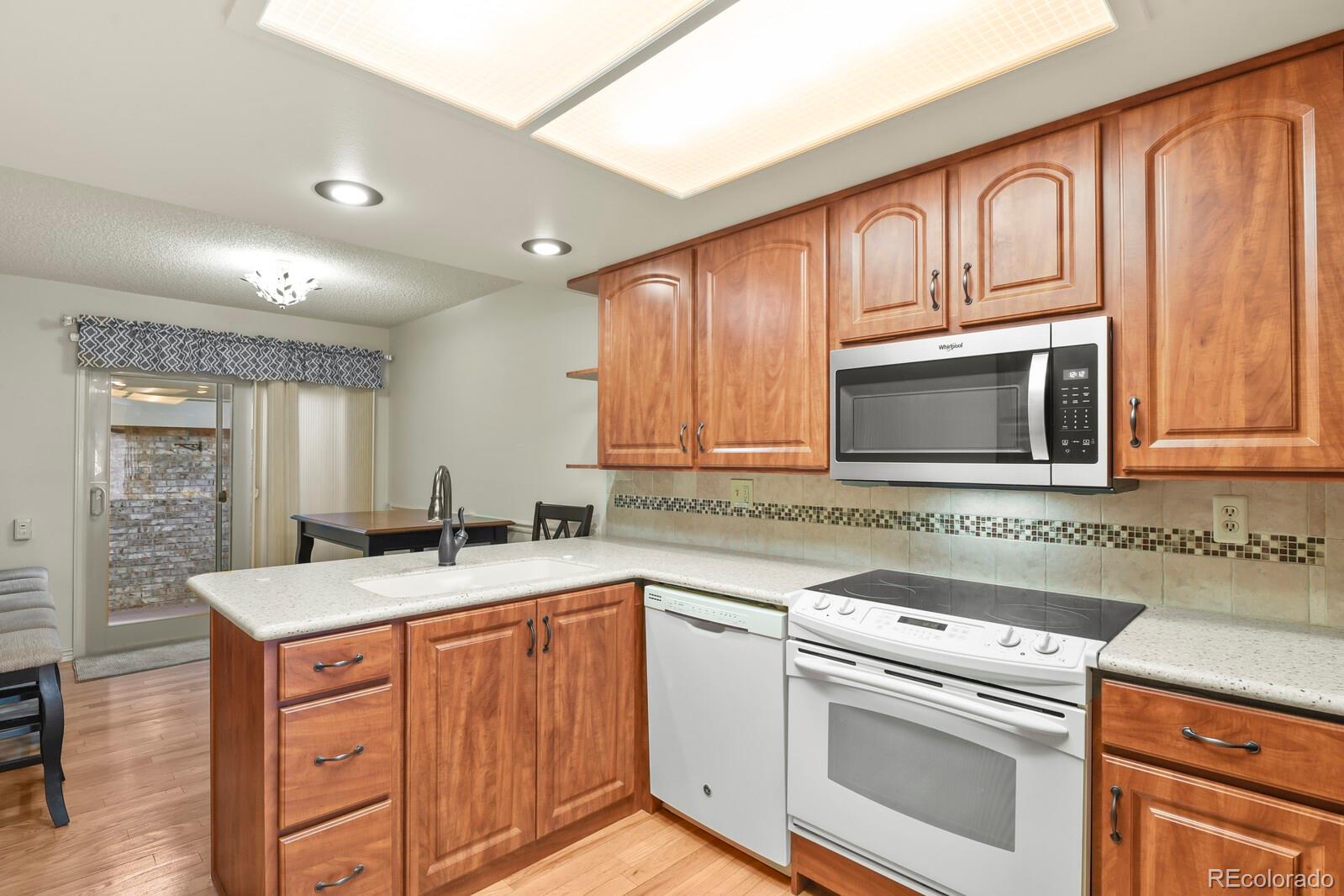 MLS Image #5 for 7602 s cove circle ,centennial, Colorado