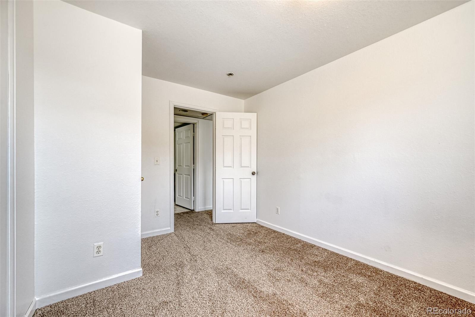 MLS Image #11 for 1055  sunrise circle,dacono, Colorado