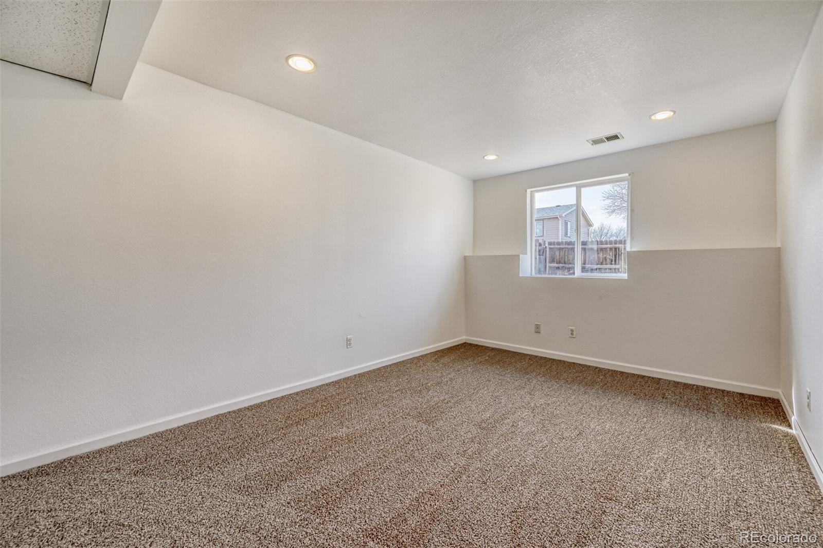 MLS Image #19 for 1055  sunrise circle,dacono, Colorado