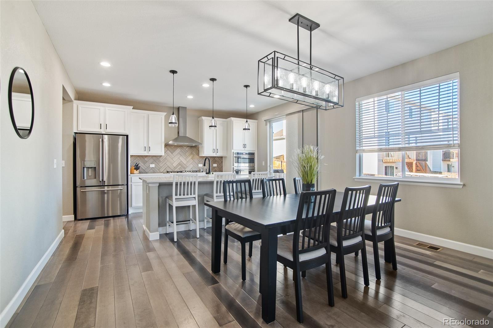 MLS Image #11 for 26421 e moraine place,aurora, Colorado