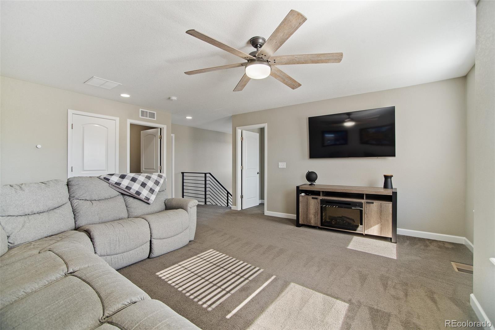 MLS Image #25 for 26421 e moraine place,aurora, Colorado