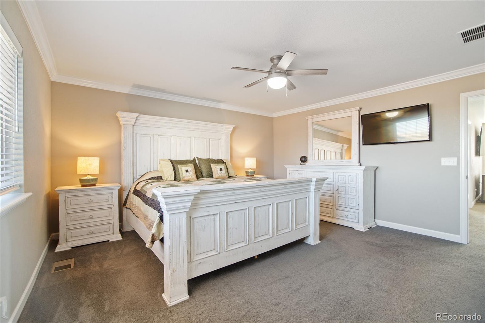 MLS Image #29 for 26421 e moraine place,aurora, Colorado
