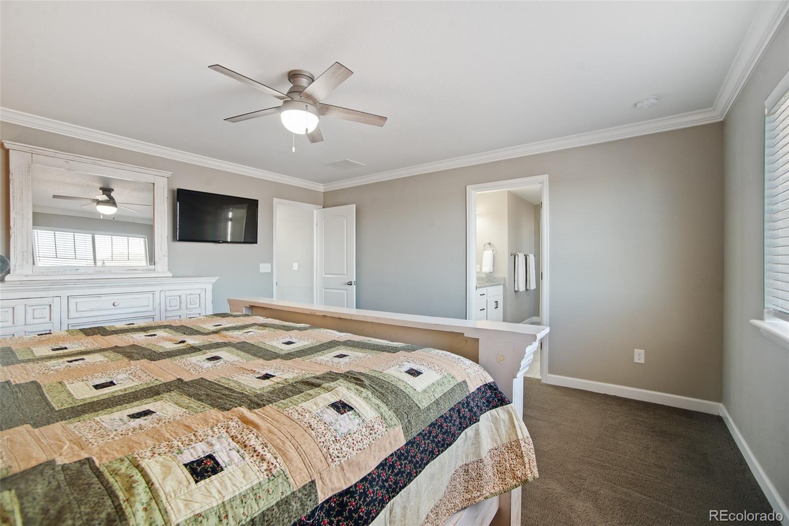 MLS Image #30 for 26421 e moraine place,aurora, Colorado