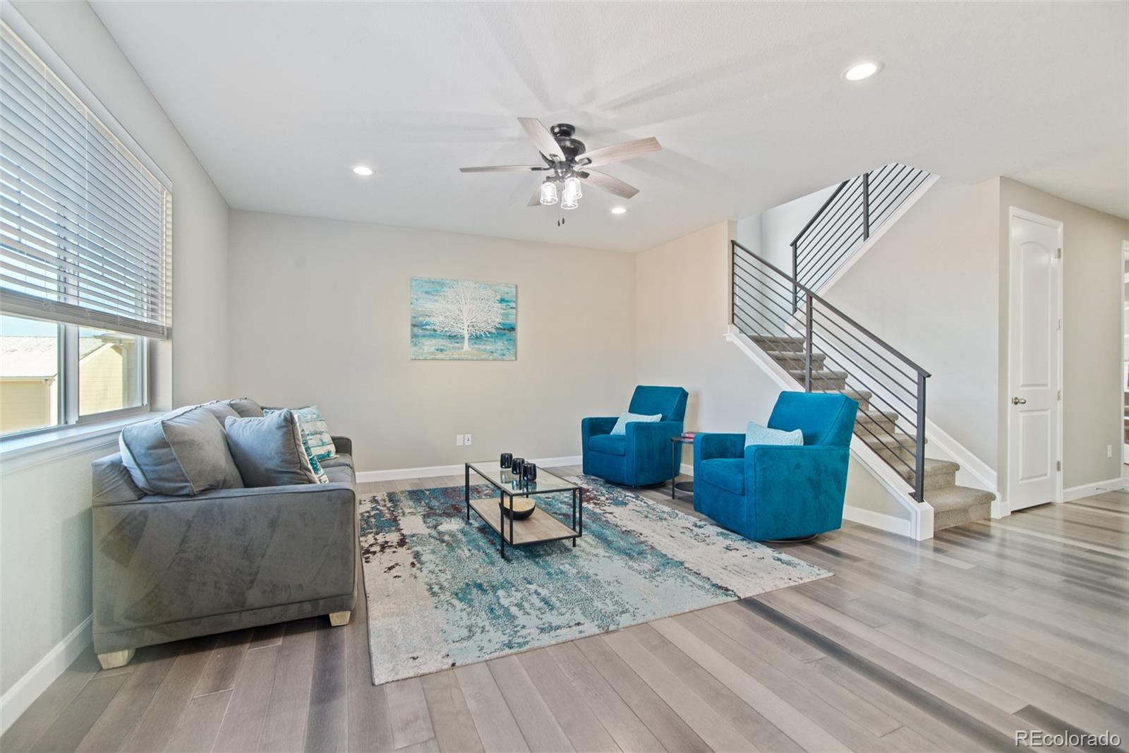 MLS Image #5 for 26421 e moraine place,aurora, Colorado