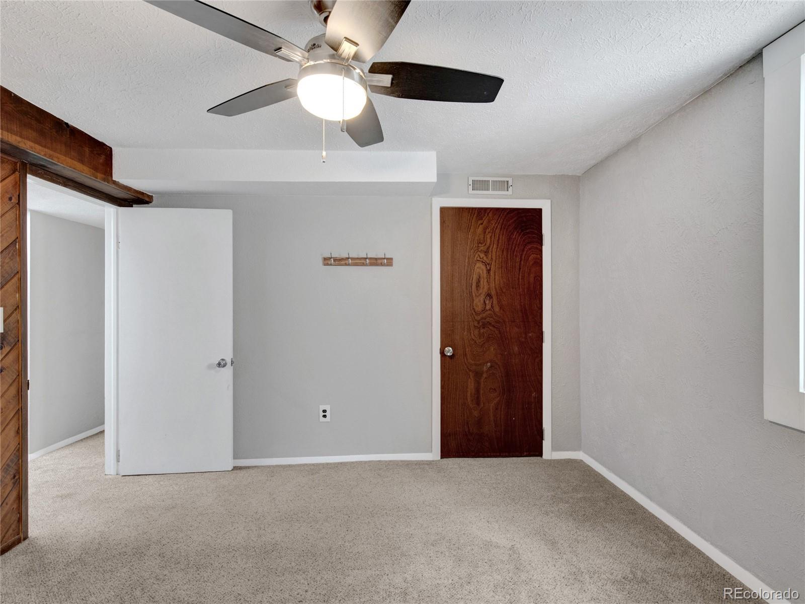 MLS Image #28 for 6523 s field way,littleton, Colorado