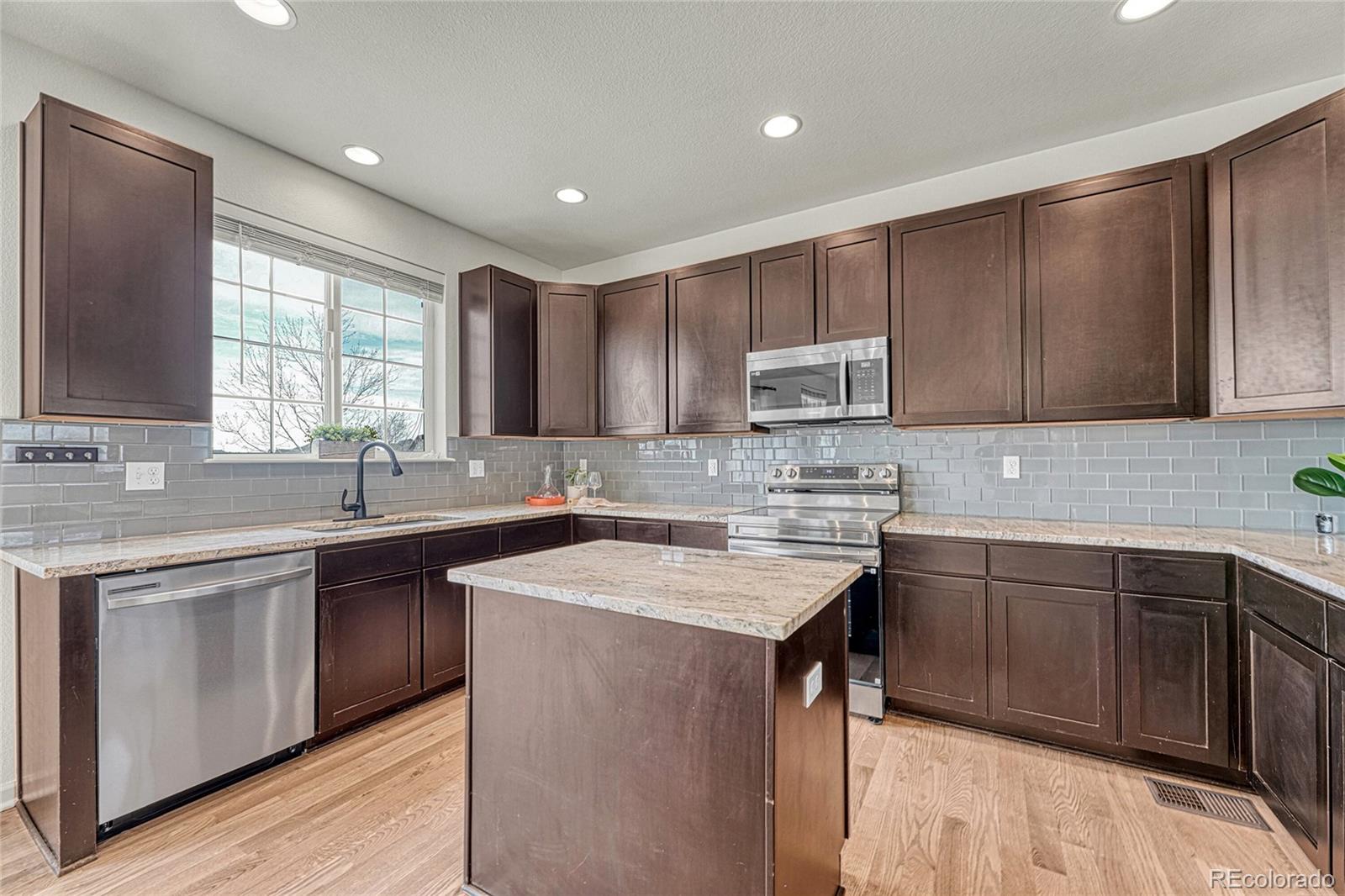 MLS Image #12 for 2941  night song way,castle rock, Colorado