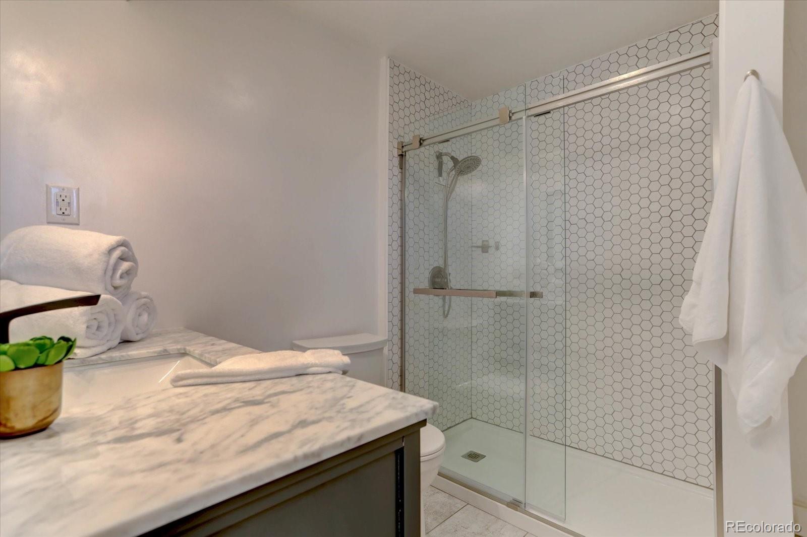 MLS Image #11 for 986 s cole drive,lakewood, Colorado
