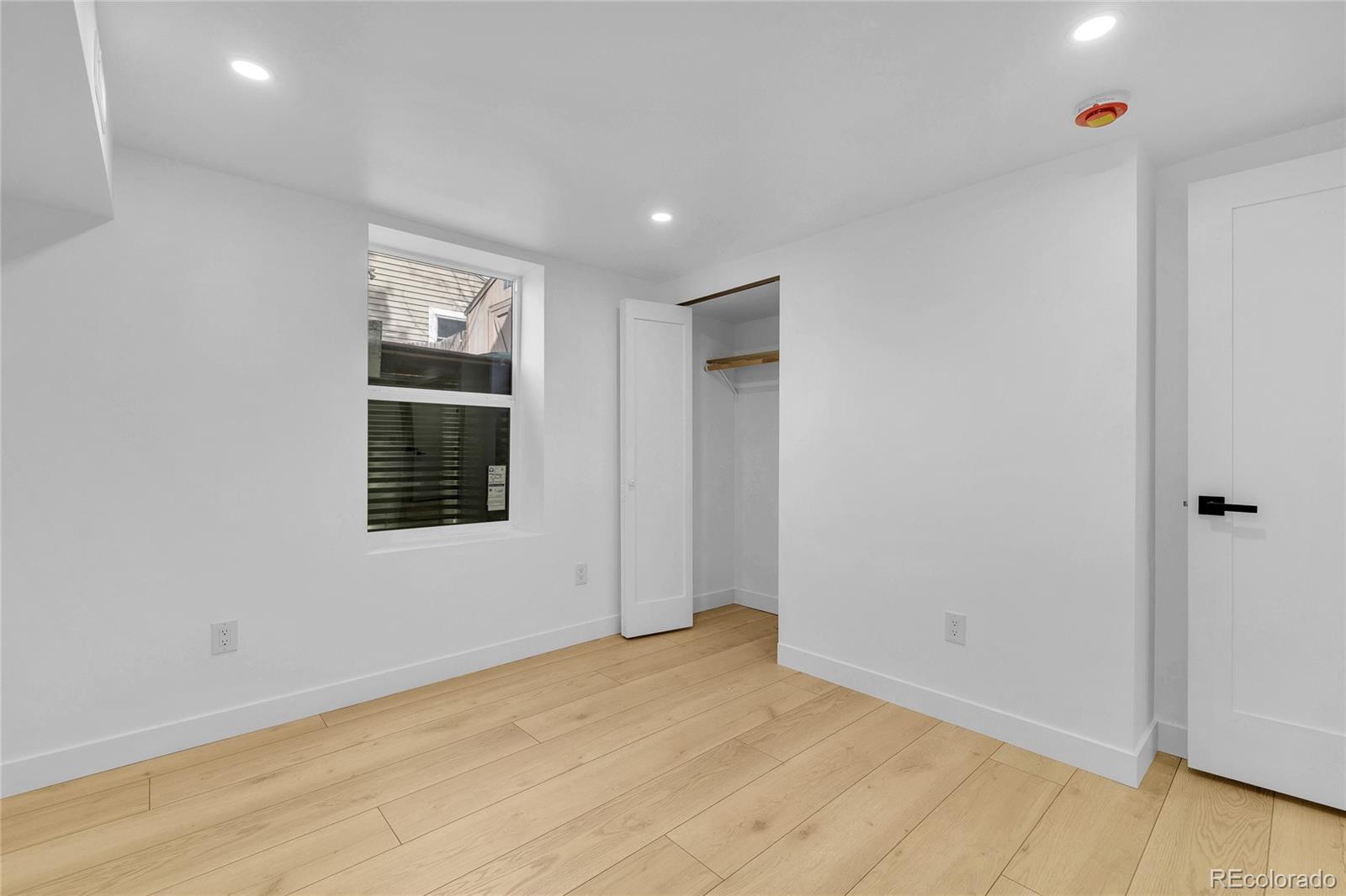 MLS Image #17 for 1490 s glencoe street,denver, Colorado