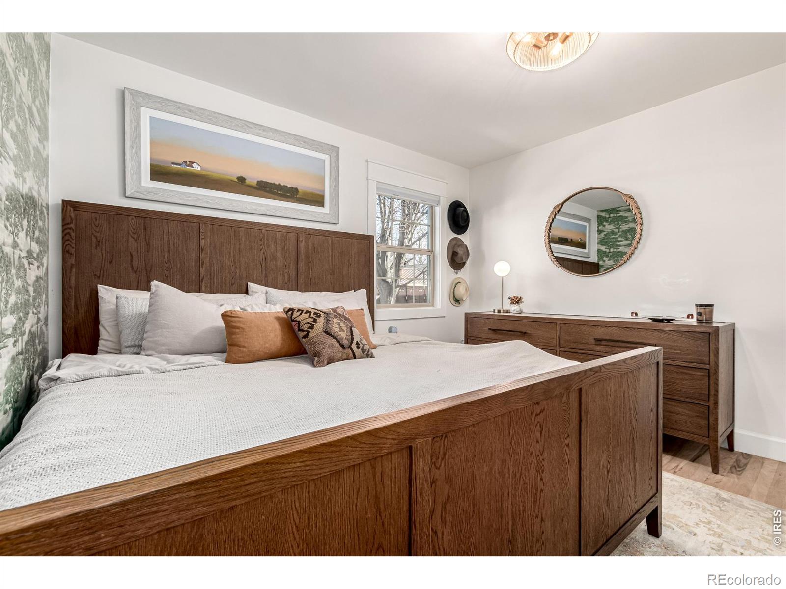 MLS Image #11 for 1542 s ogden street,denver, Colorado