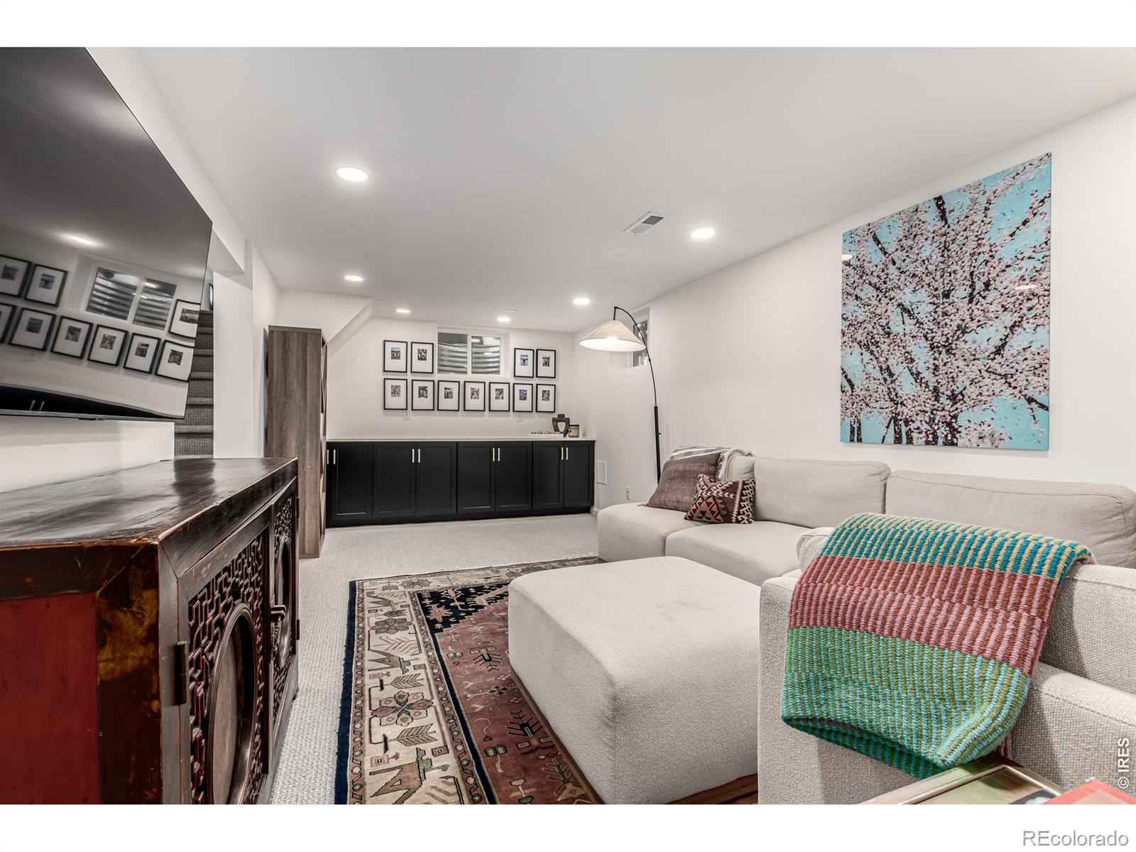 MLS Image #20 for 1542 s ogden street,denver, Colorado