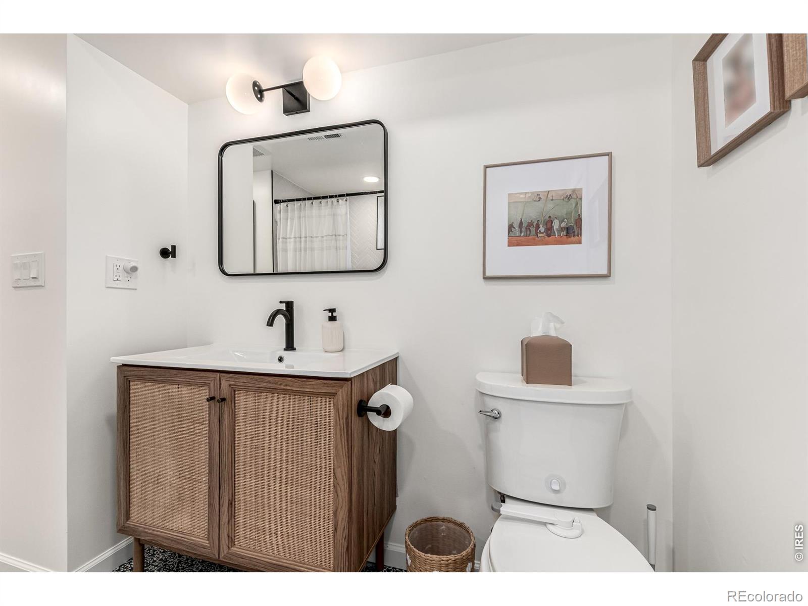 MLS Image #25 for 1542 s ogden street,denver, Colorado