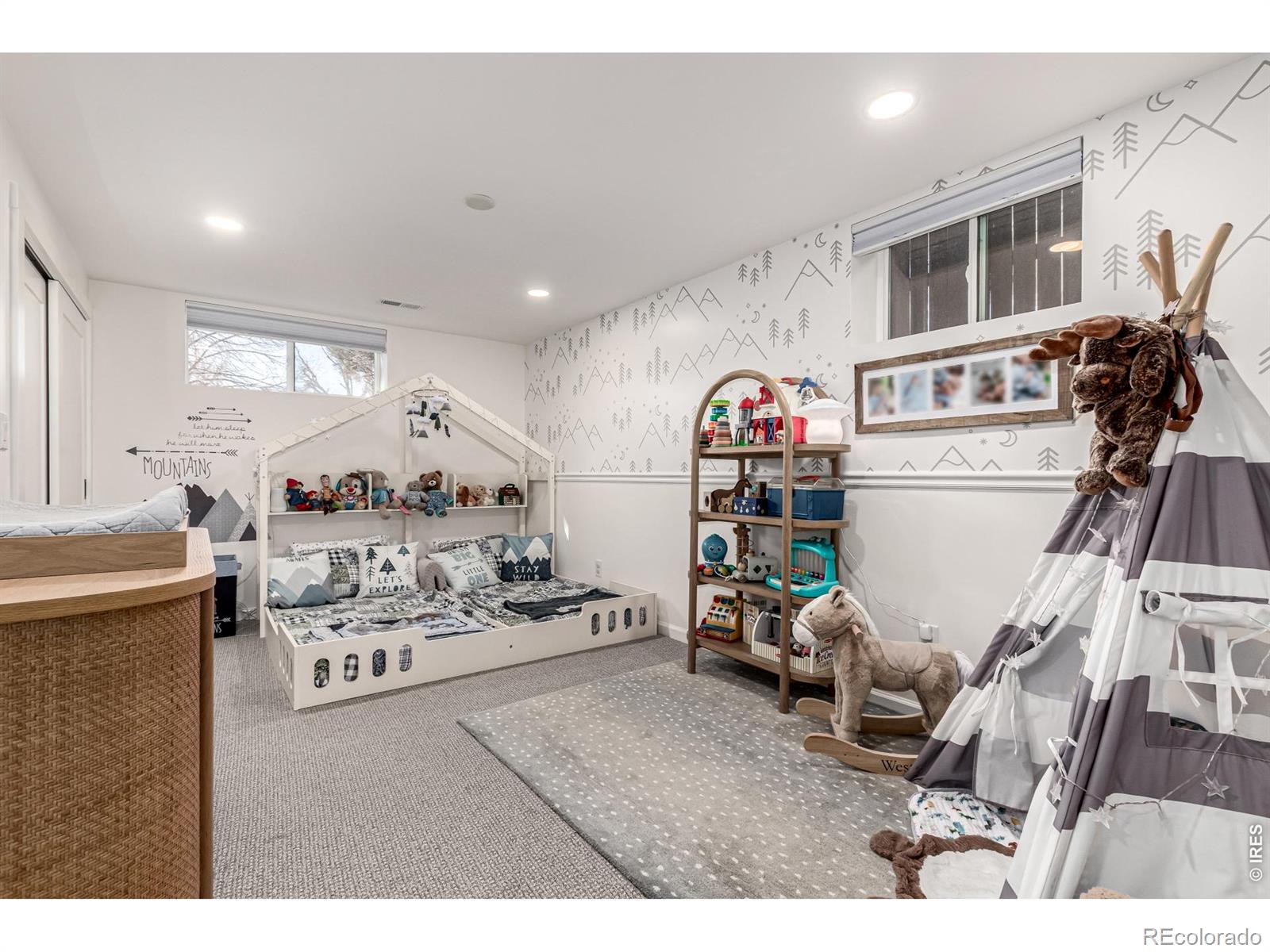 MLS Image #27 for 1542 s ogden street,denver, Colorado