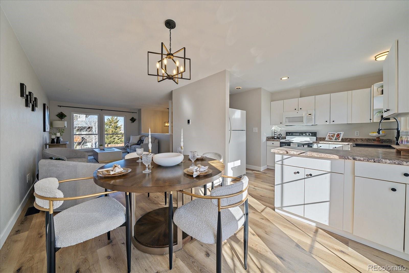 MLS Image #9 for 2614 s grant street,denver, Colorado