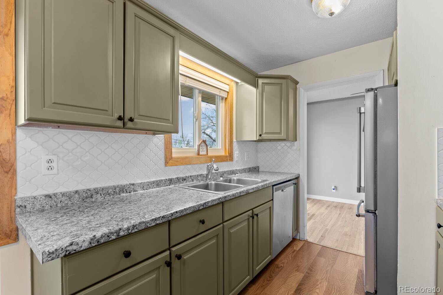 MLS Image #9 for 8540  faraday street,denver, Colorado