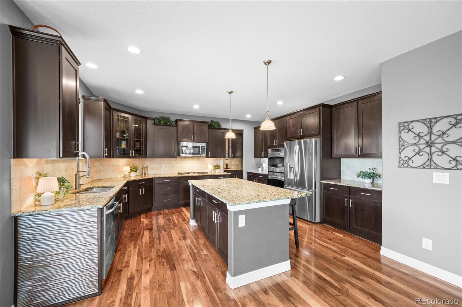 MLS Image #12 for 8149 s blackstone parkway,aurora, Colorado