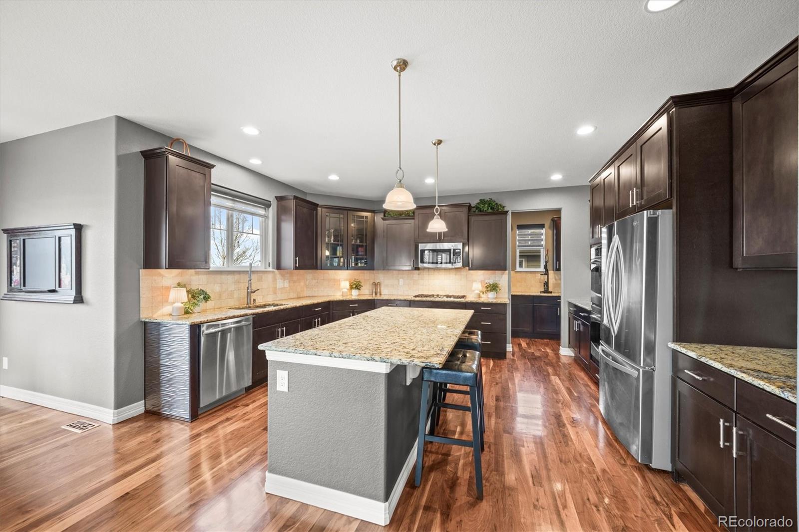 MLS Image #13 for 8149 s blackstone parkway,aurora, Colorado