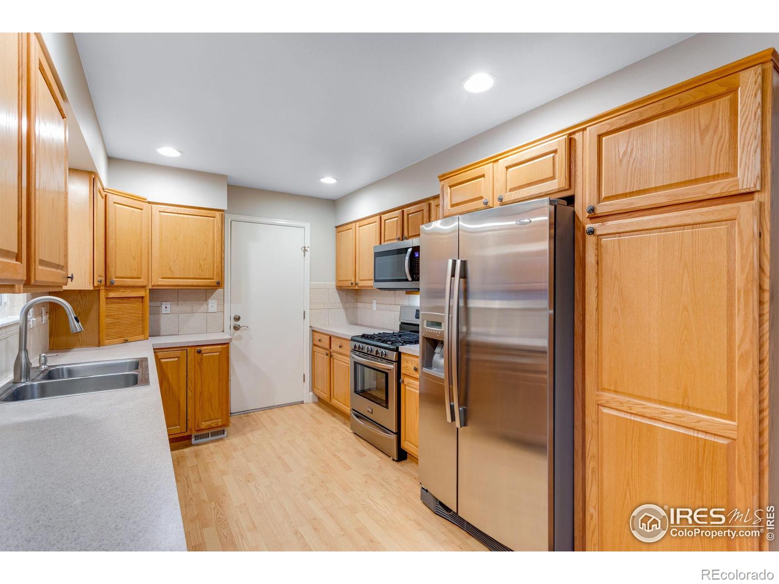 MLS Image #7 for 3006  stanford road,fort collins, Colorado