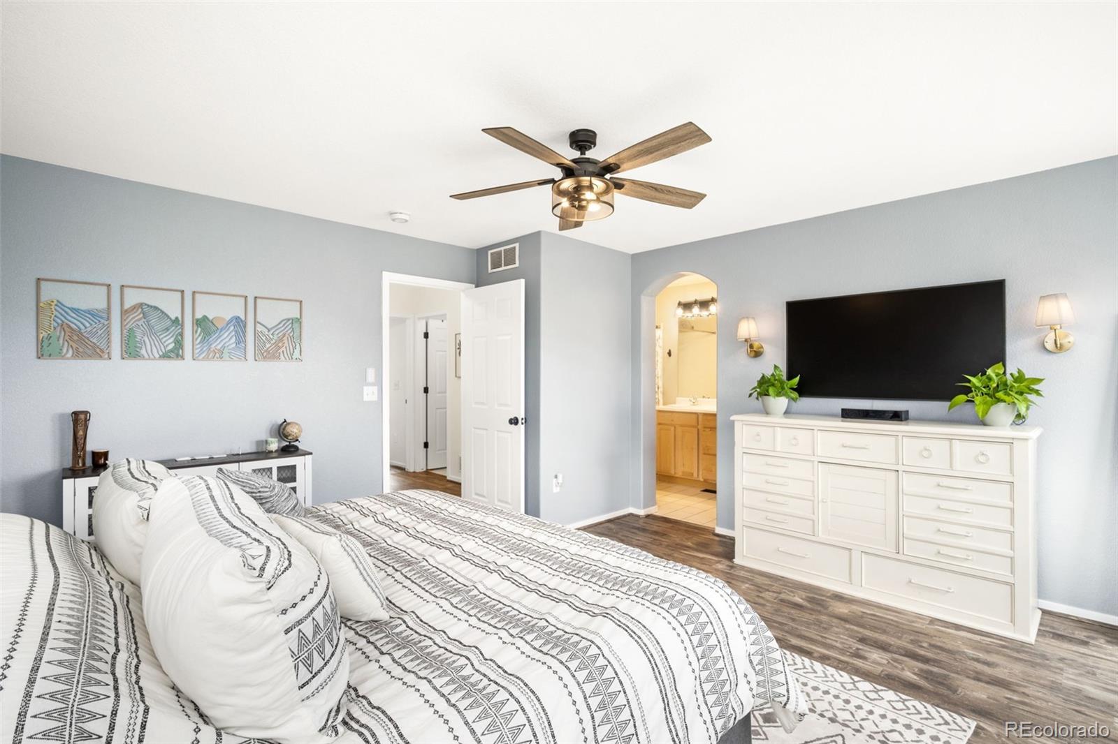MLS Image #12 for 811  union street,lakewood, Colorado