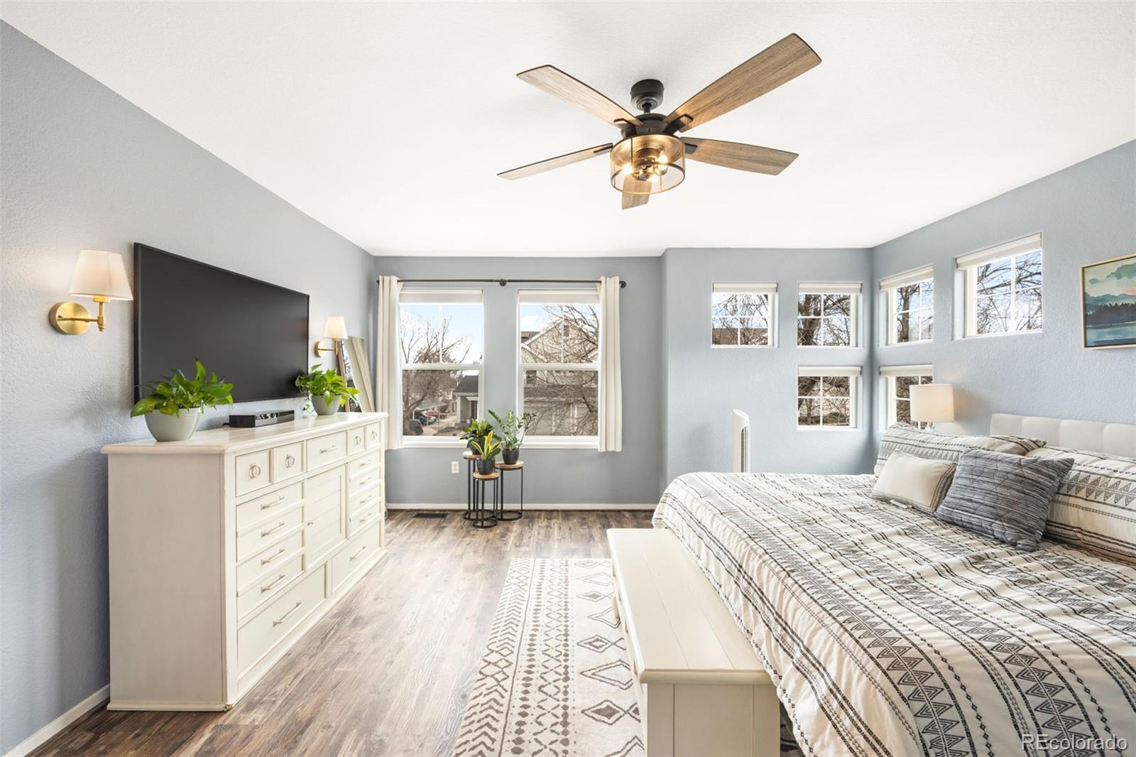 MLS Image #14 for 811  union street,lakewood, Colorado