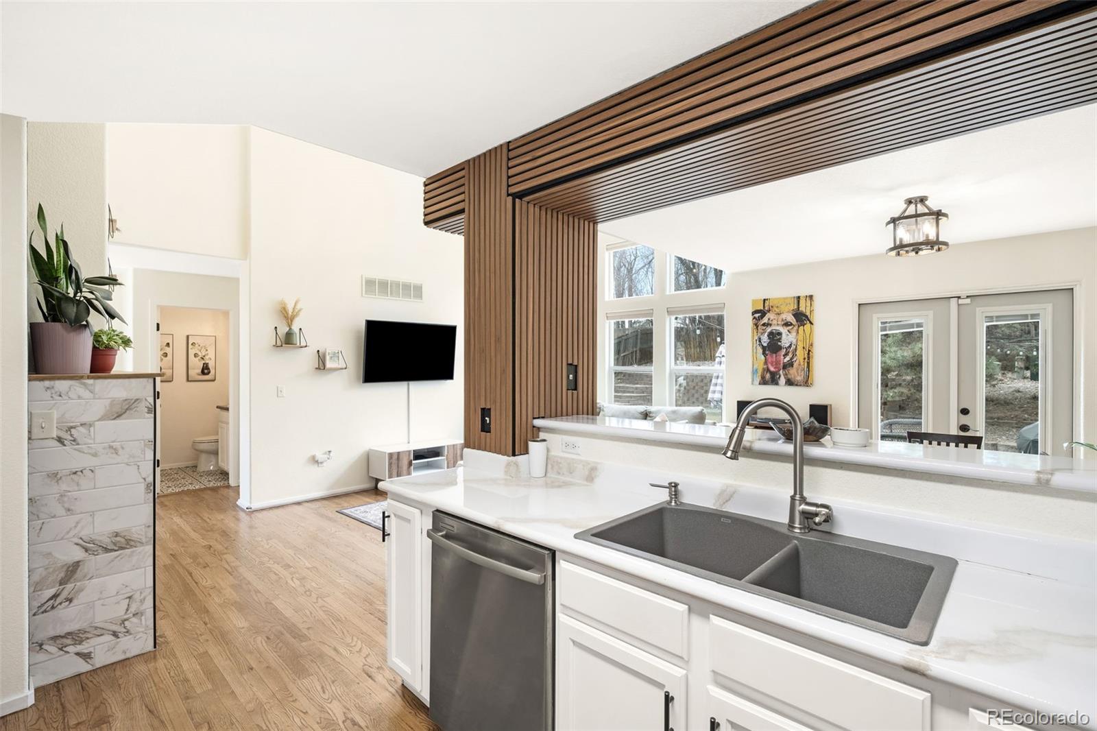 MLS Image #8 for 811  union street,lakewood, Colorado
