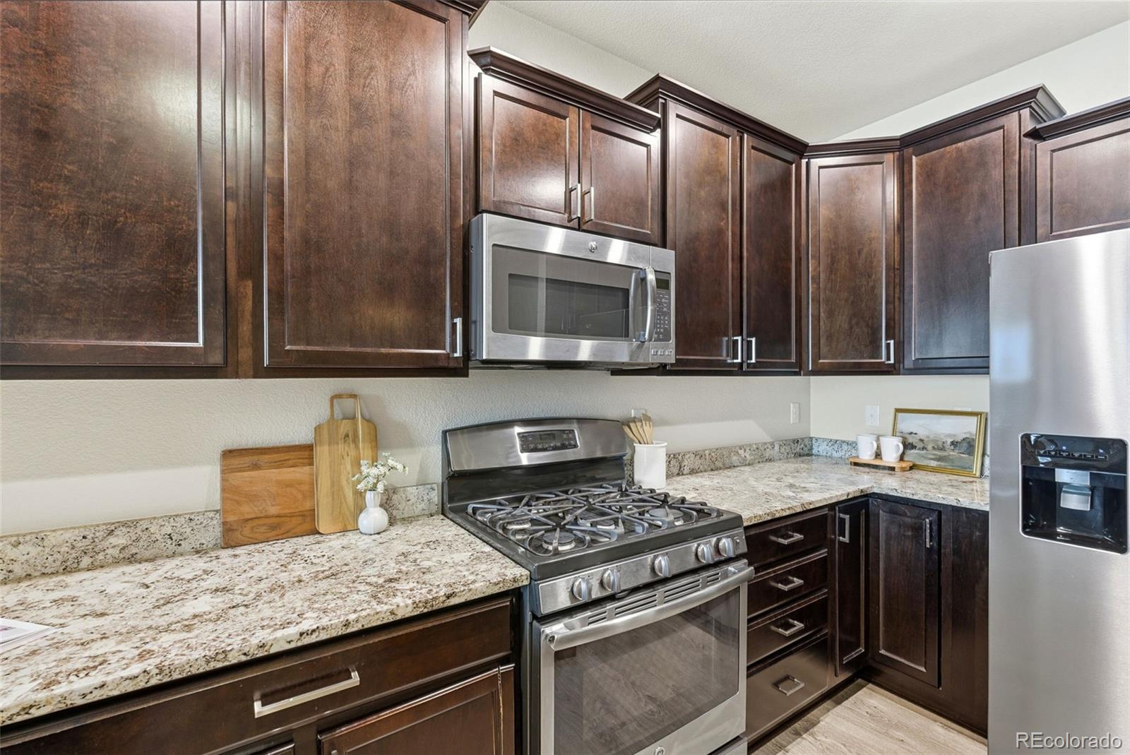 MLS Image #11 for 9083 e phillips lane ,centennial, Colorado