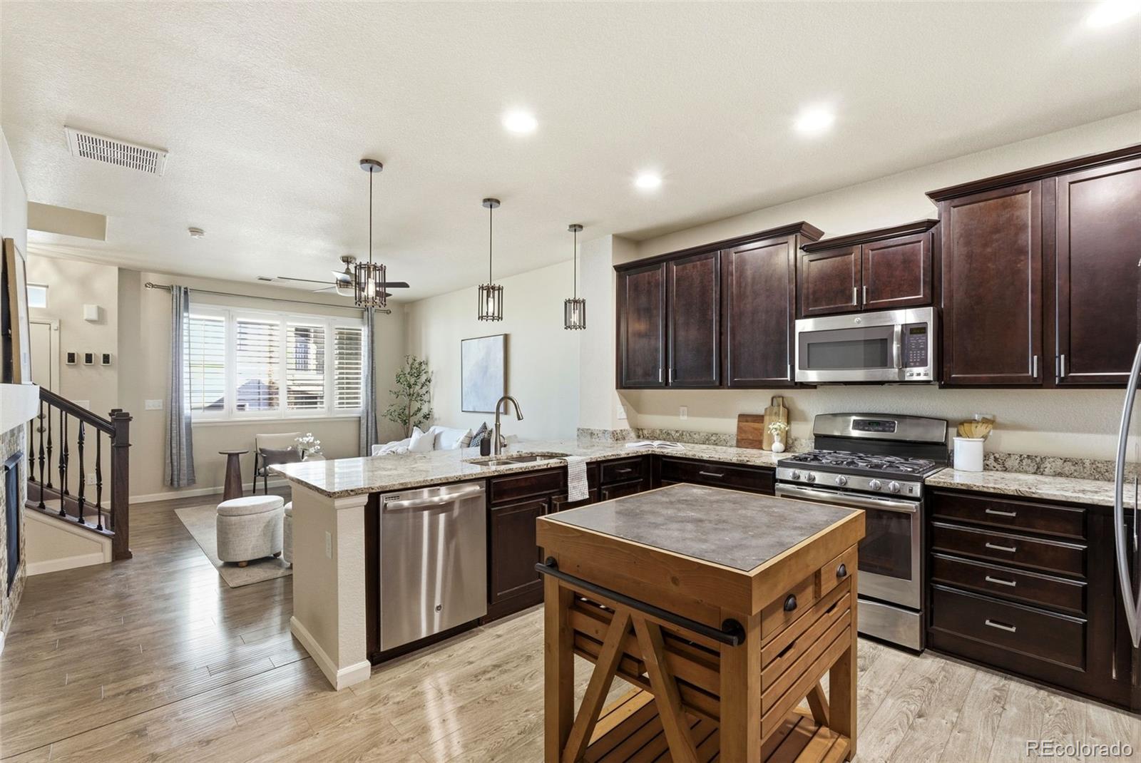 MLS Image #6 for 9083 e phillips lane ,centennial, Colorado
