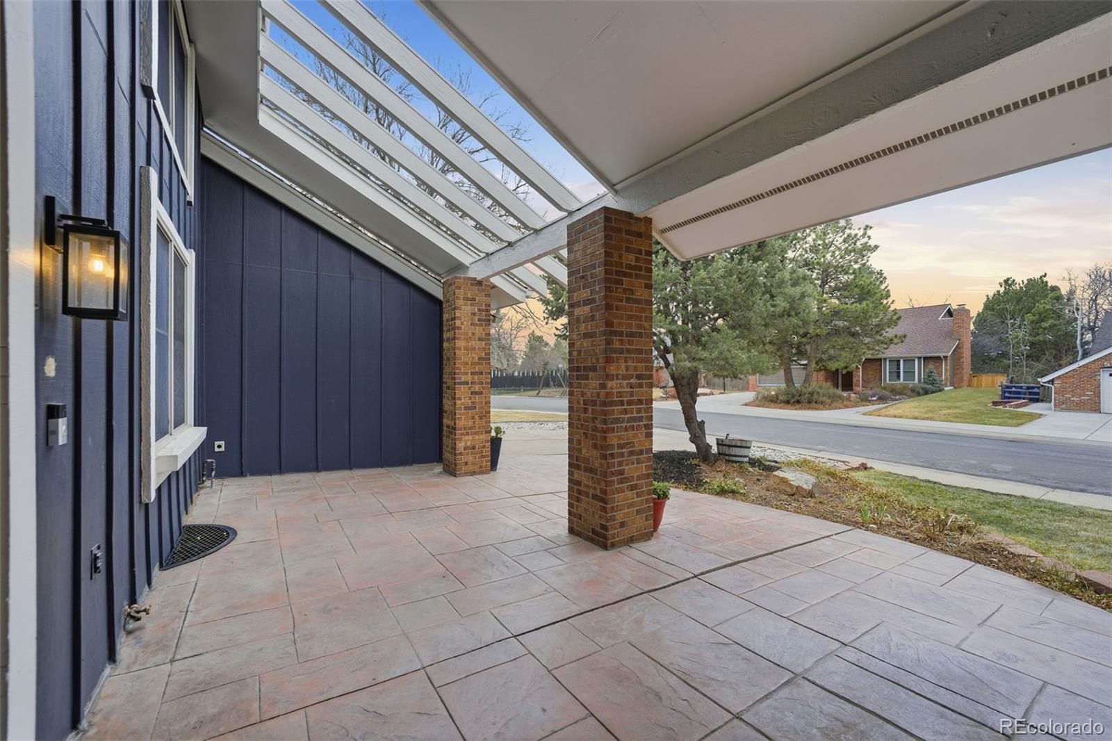MLS Image #2 for 8631 e otero place,centennial, Colorado