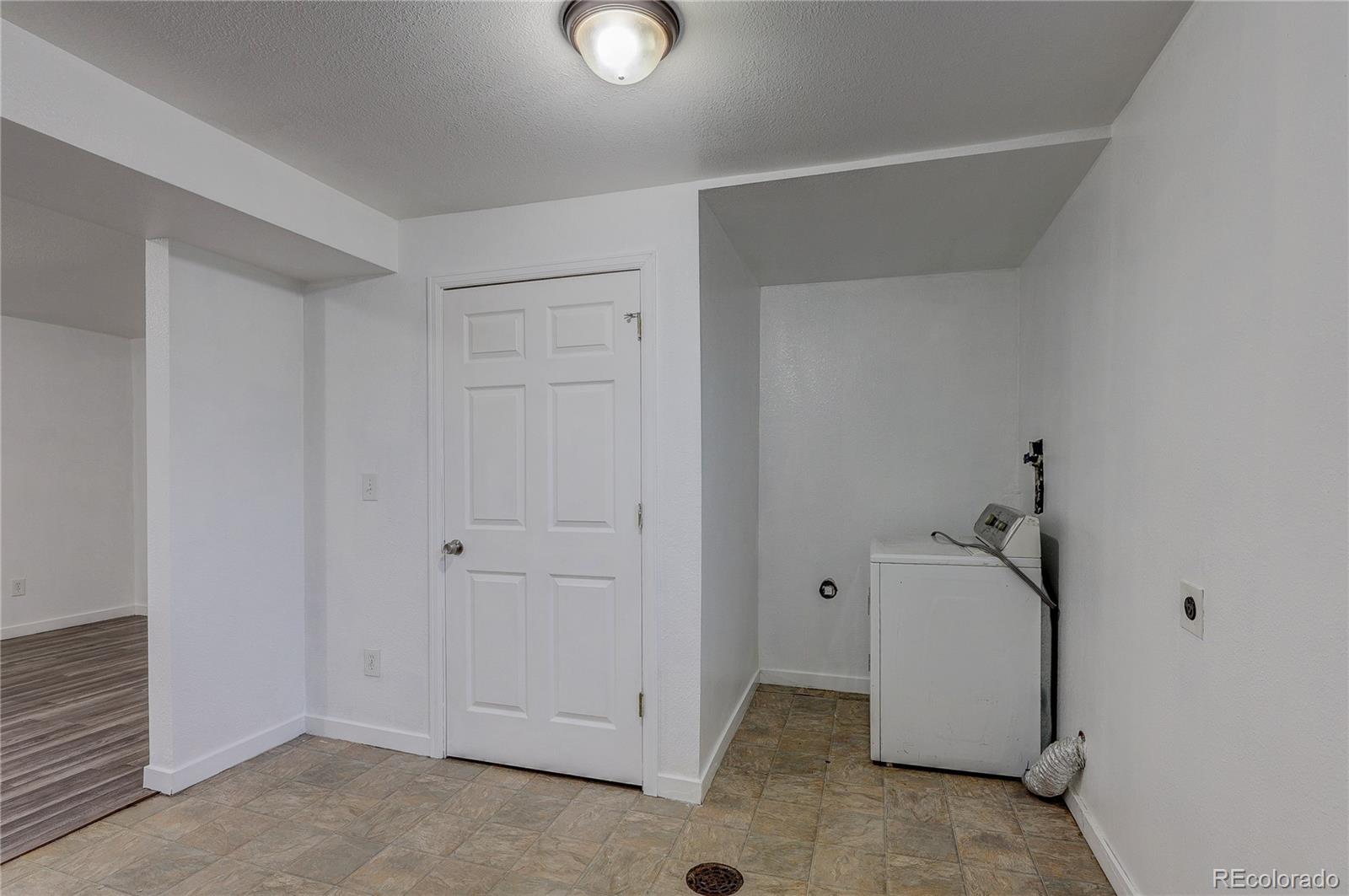 MLS Image #15 for 5557  billings street,denver, Colorado