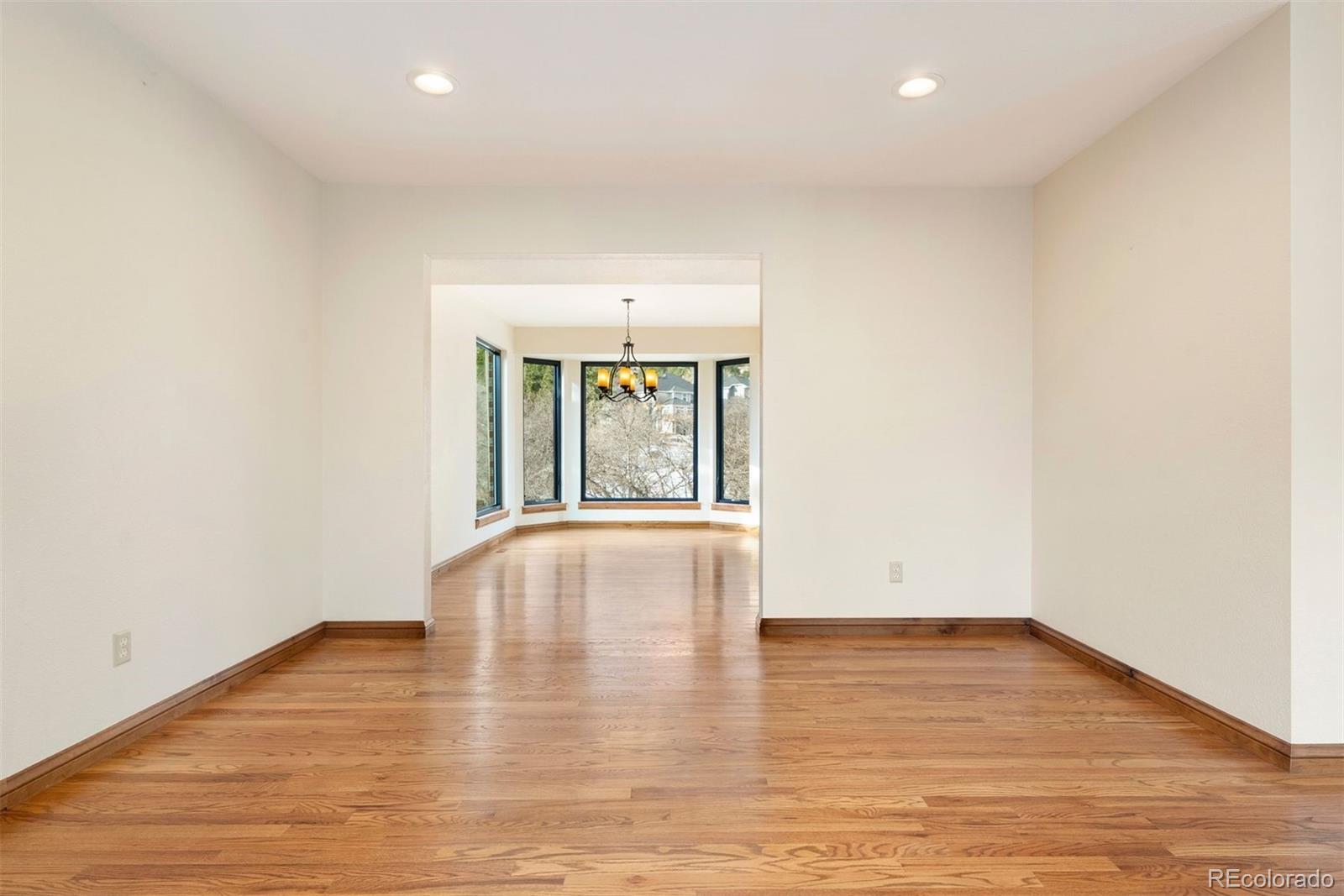 MLS Image #14 for 5480  broadmoor bluffs drive,colorado springs, Colorado