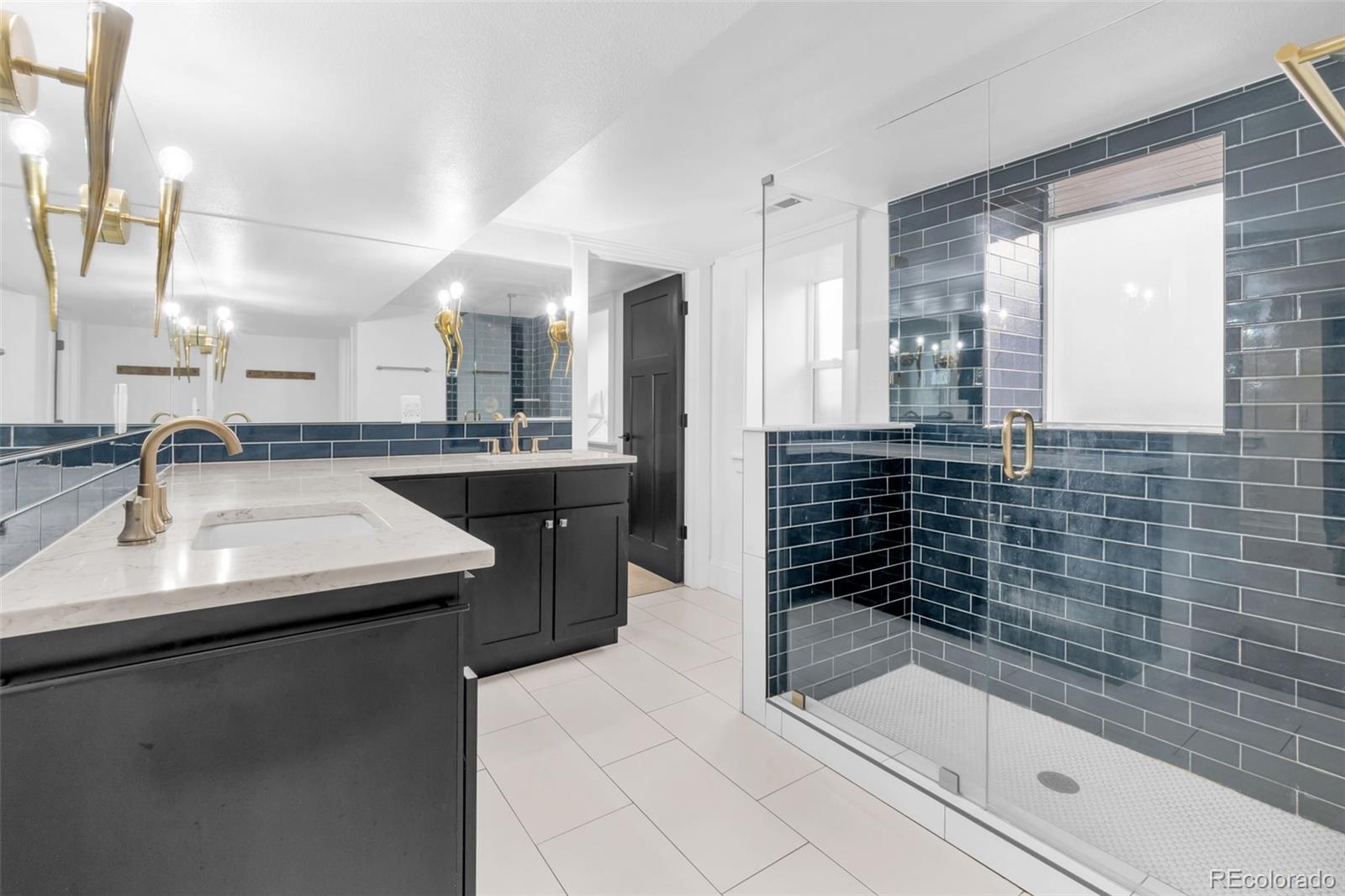 MLS Image #20 for 1406 n madison street,denver, Colorado