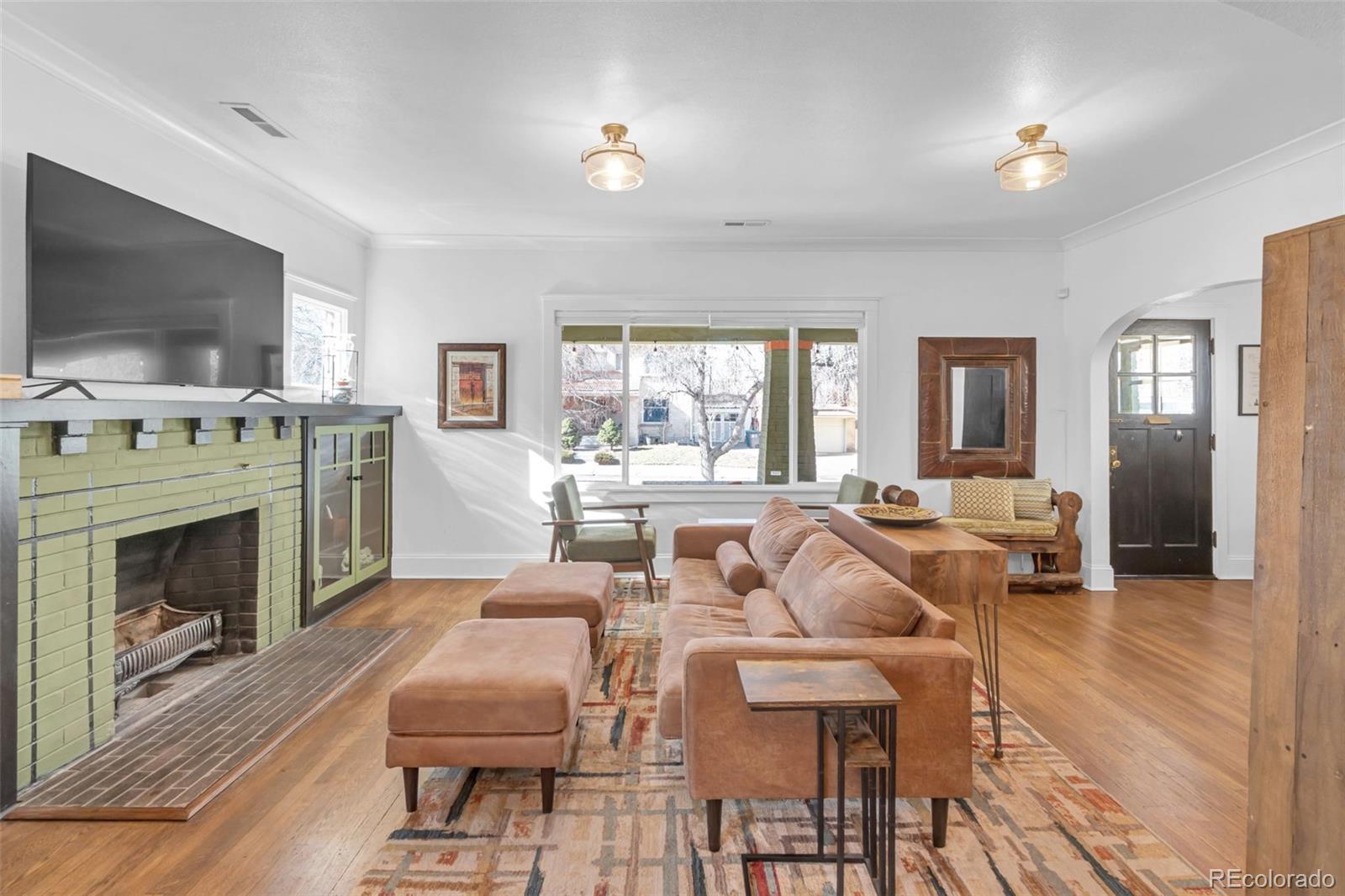 MLS Image #6 for 1406 n madison street,denver, Colorado