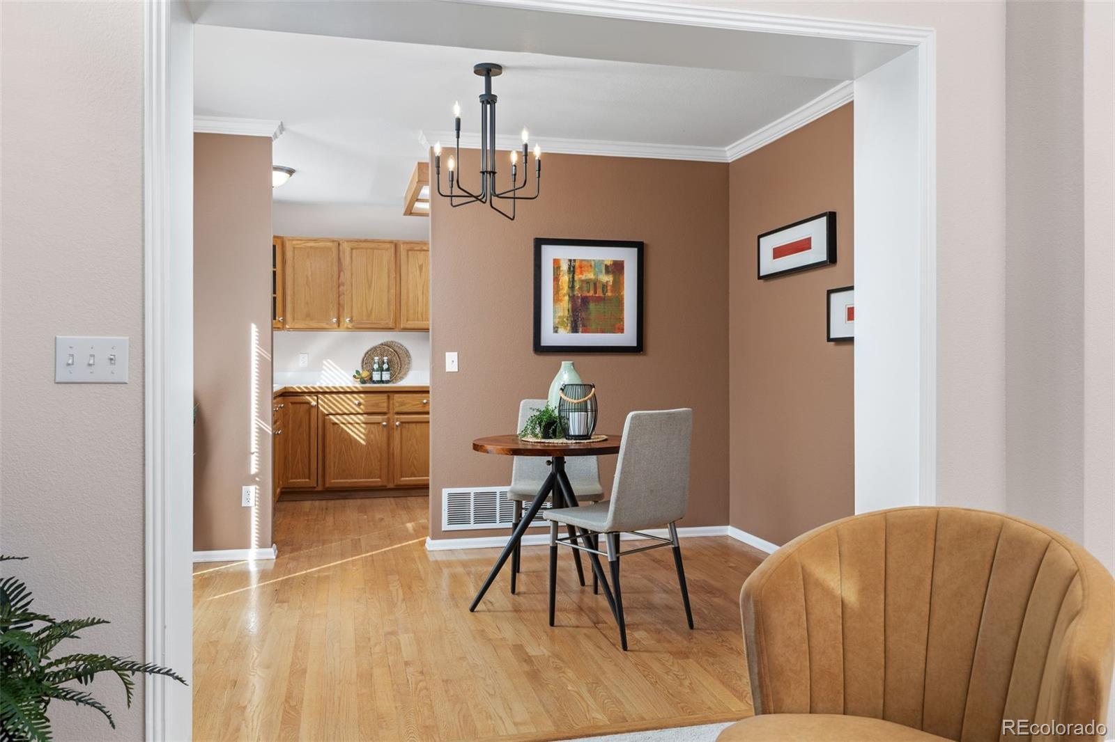 MLS Image #4 for 2272  hyacinth road,highlands ranch, Colorado