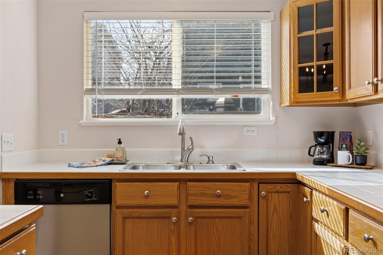 MLS Image #5 for 2272  hyacinth road,highlands ranch, Colorado
