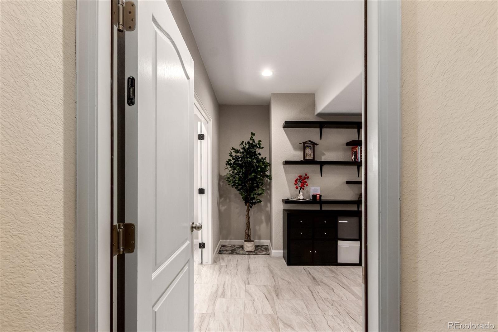 MLS Image #20 for 25876 e maple place,aurora, Colorado