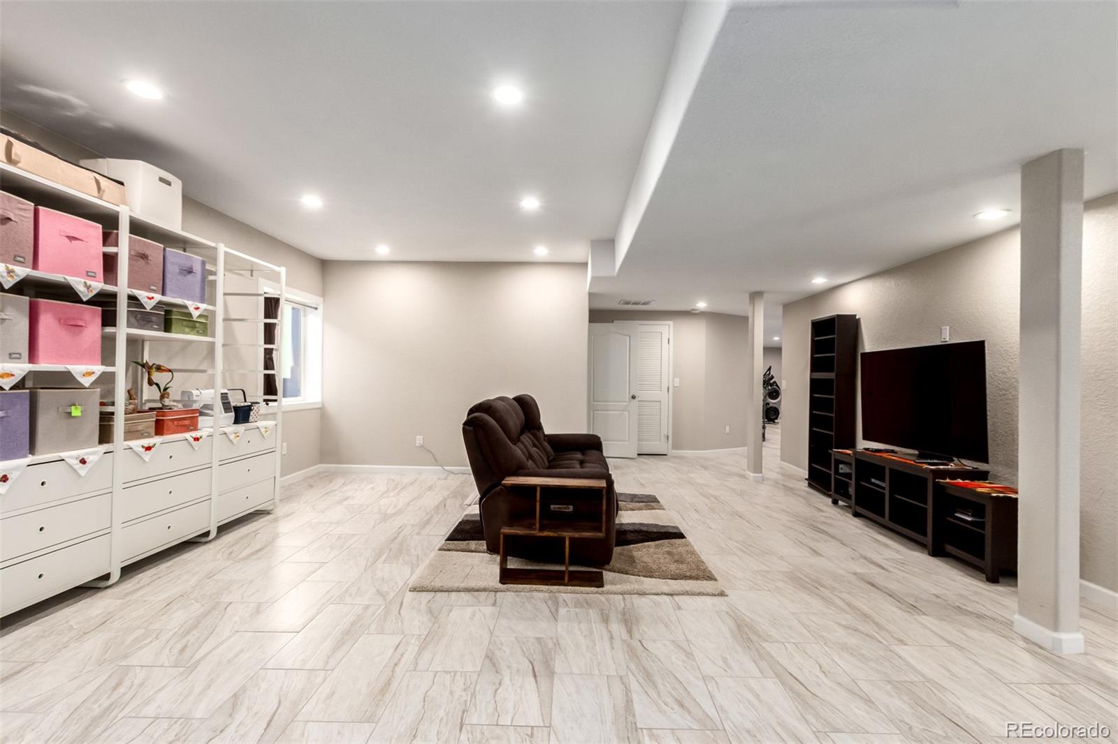 MLS Image #22 for 25876 e maple place,aurora, Colorado