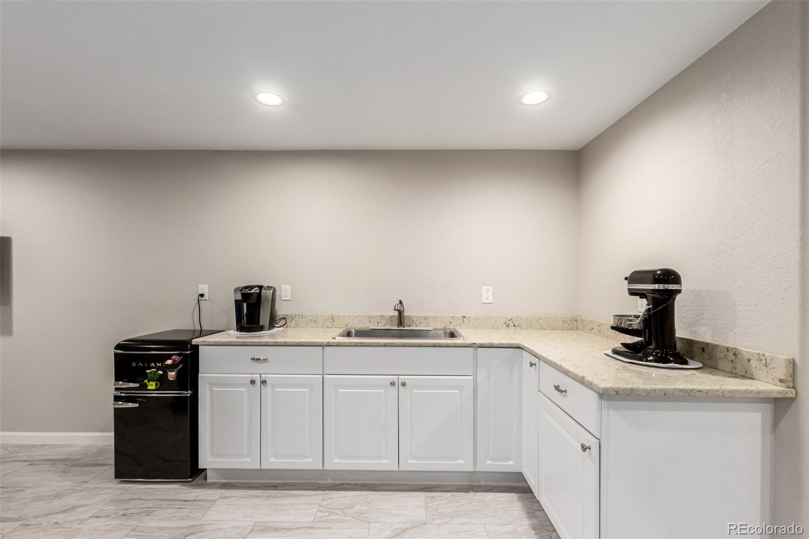 MLS Image #29 for 25876 e maple place,aurora, Colorado
