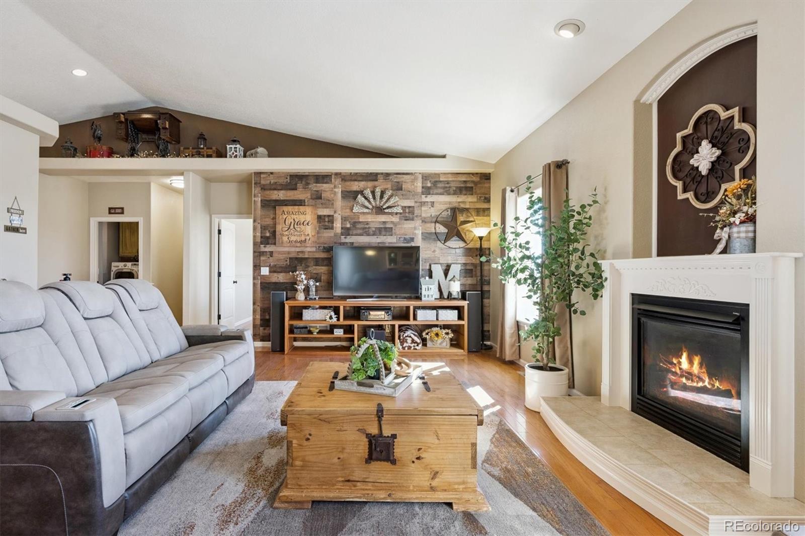 MLS Image #10 for 43251 e iliff trail,bennett, Colorado