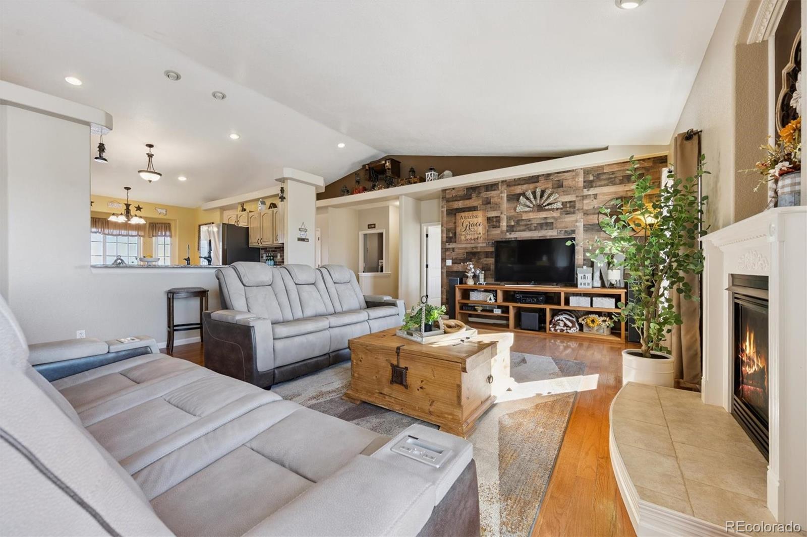 MLS Image #12 for 43251 e iliff trail,bennett, Colorado