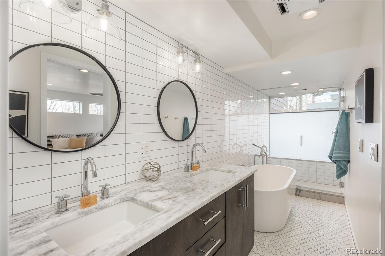 MLS Image #16 for 3253  vallejo street,denver, Colorado