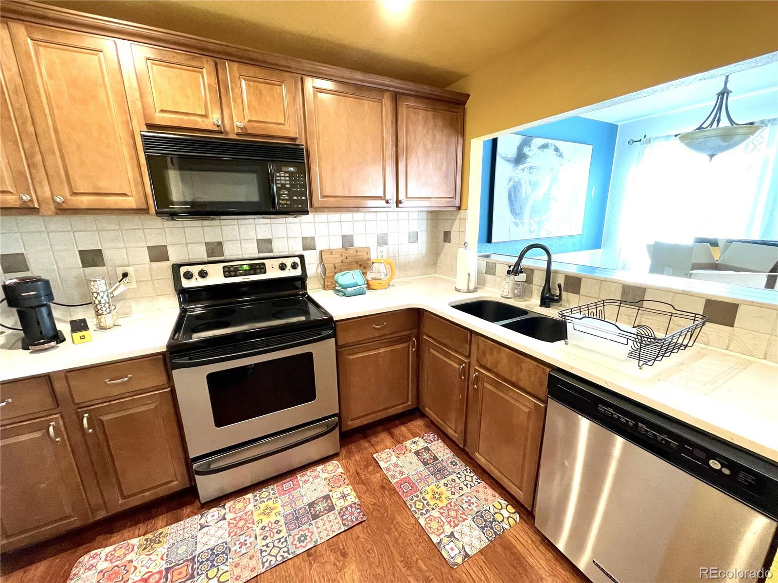 MLS Image #13 for 10330 w jewell  a,lakewood, Colorado