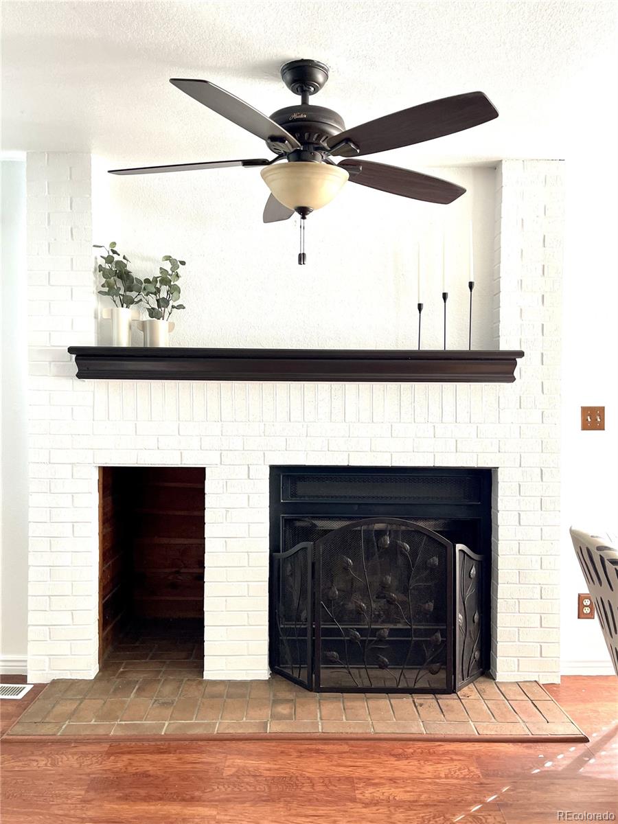 MLS Image #5 for 10330 w jewell  a,lakewood, Colorado