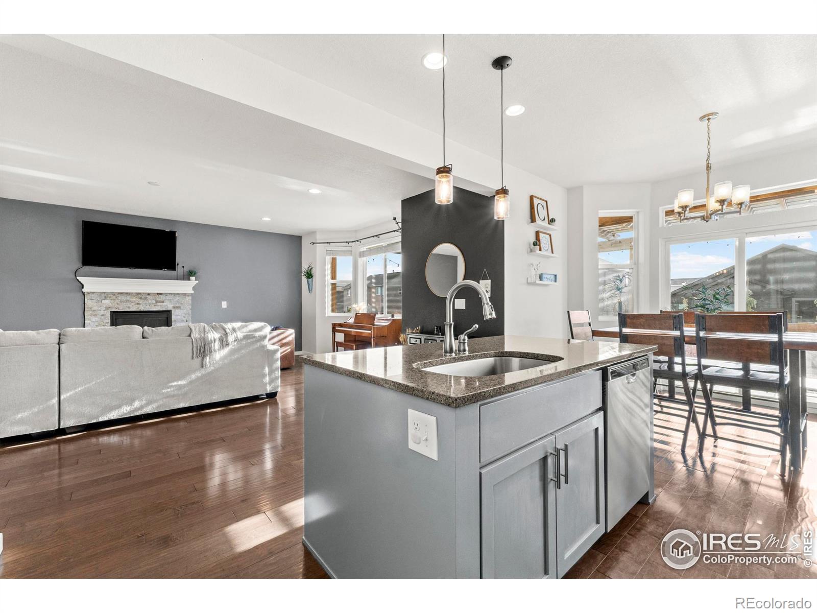 MLS Image #16 for 553  hillspire drive,windsor, Colorado