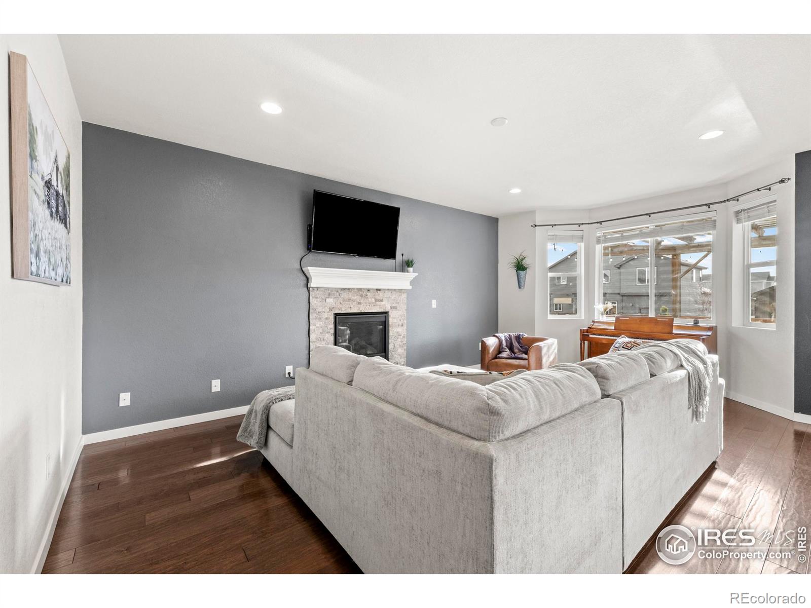 MLS Image #8 for 553  hillspire drive,windsor, Colorado
