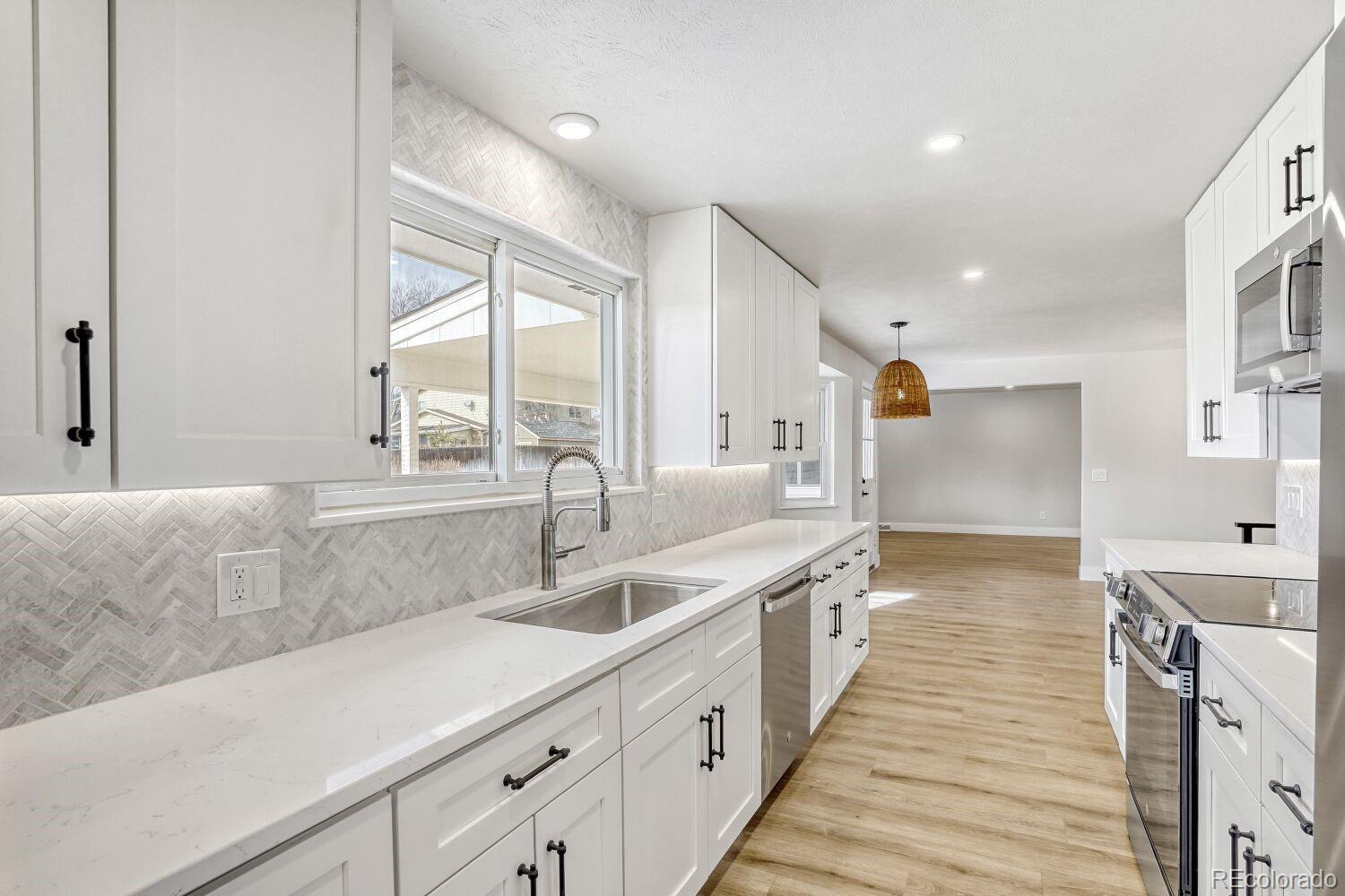 MLS Image #11 for 7037 s newland street,littleton, Colorado
