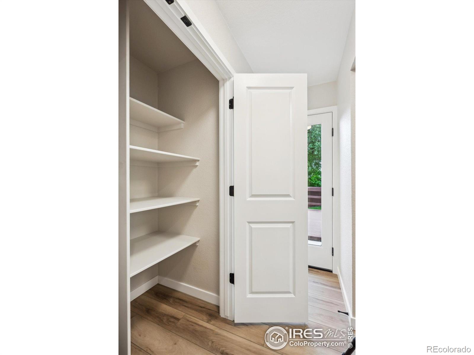 MLS Image #10 for 518  sunset drive,louisville, Colorado