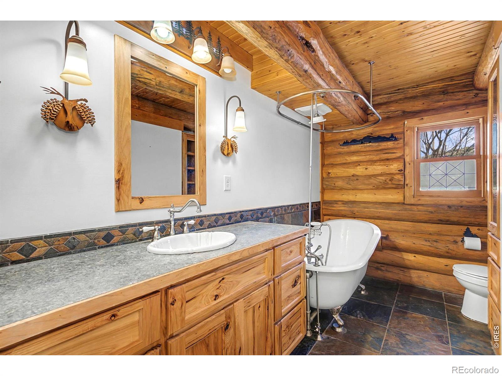 MLS Image #32 for 905  stratton park road,bellvue, Colorado
