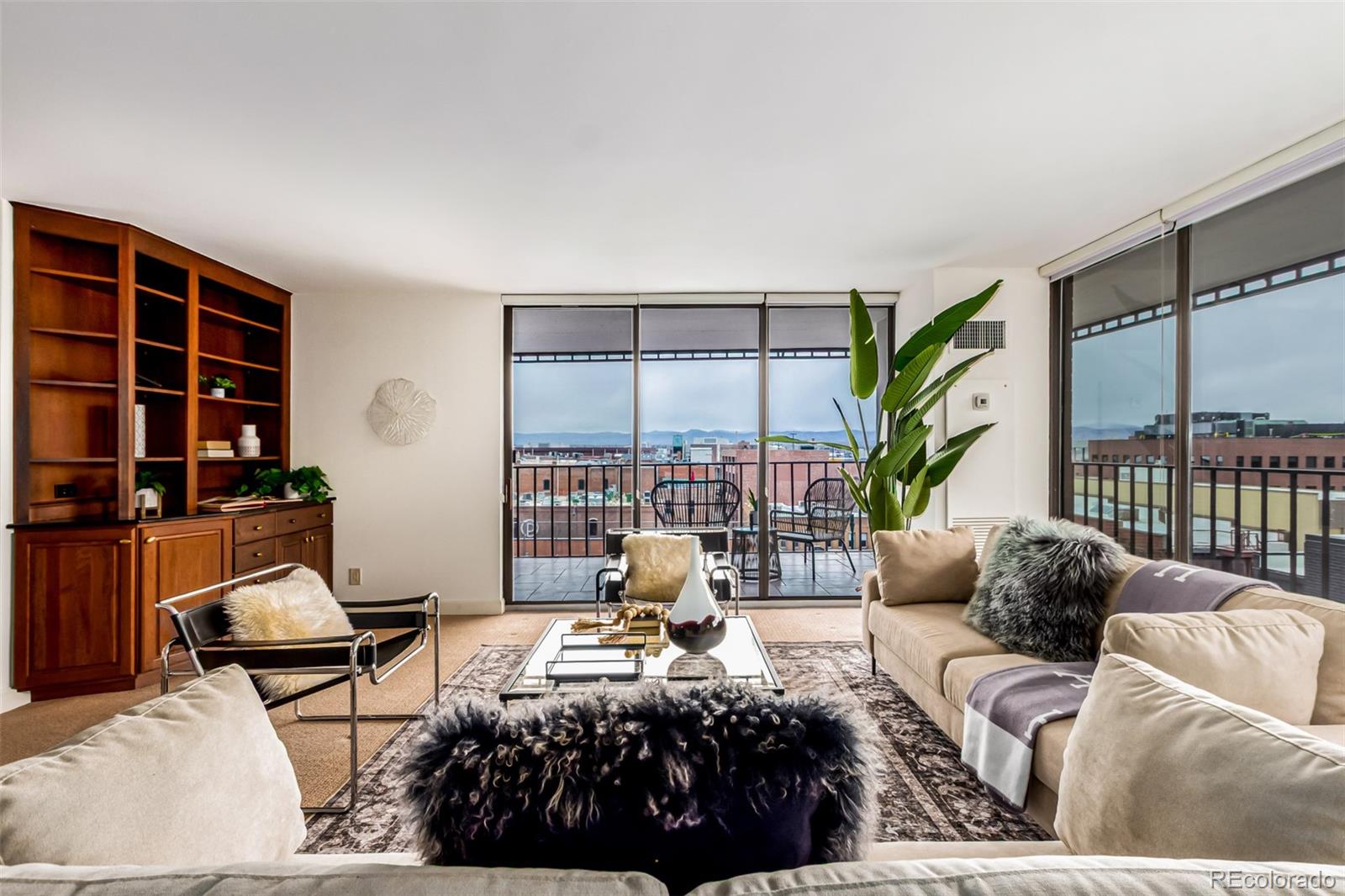 MLS Image #10 for 1551  larimer street,denver, Colorado