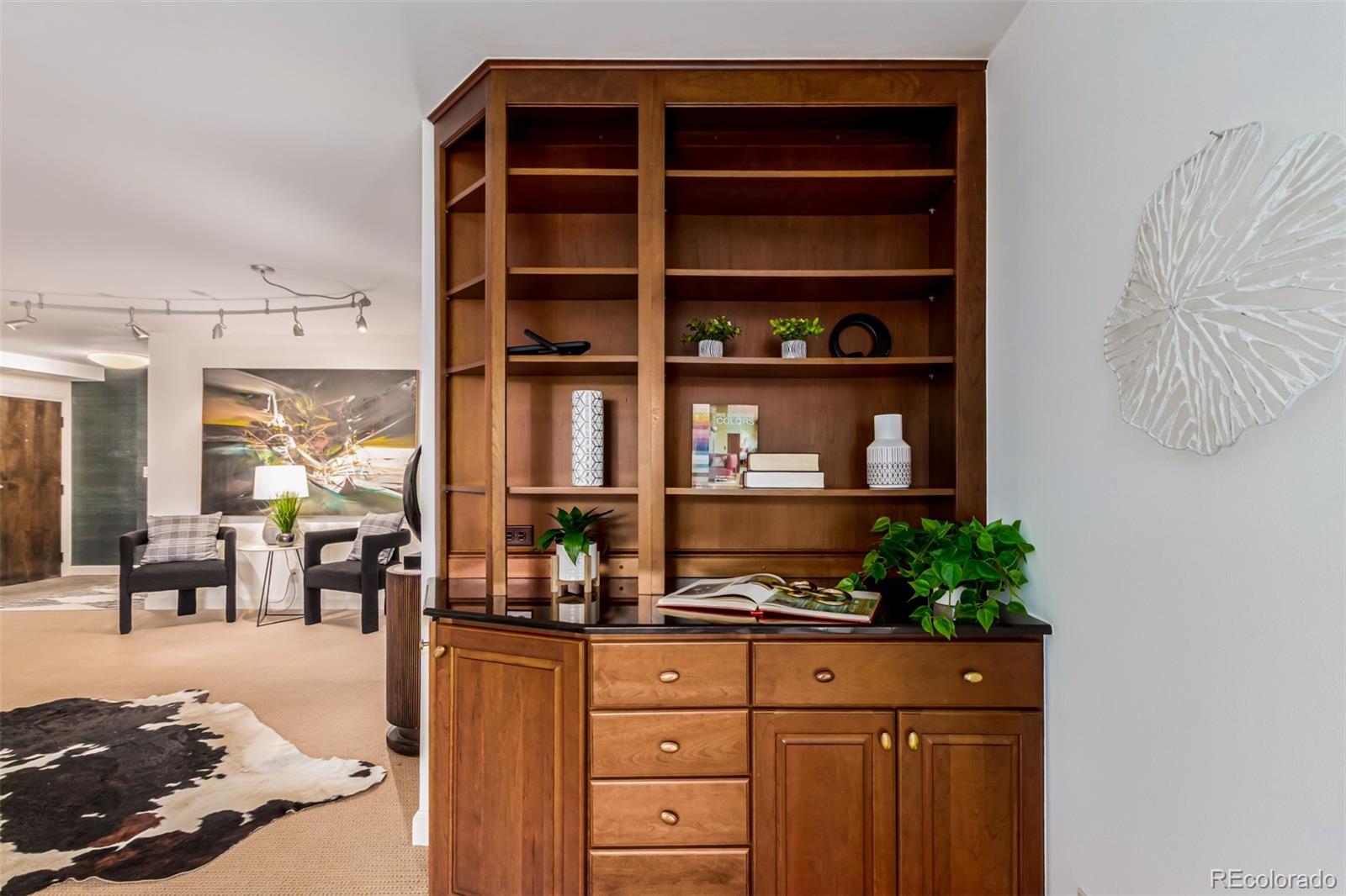 MLS Image #12 for 1551  larimer street,denver, Colorado