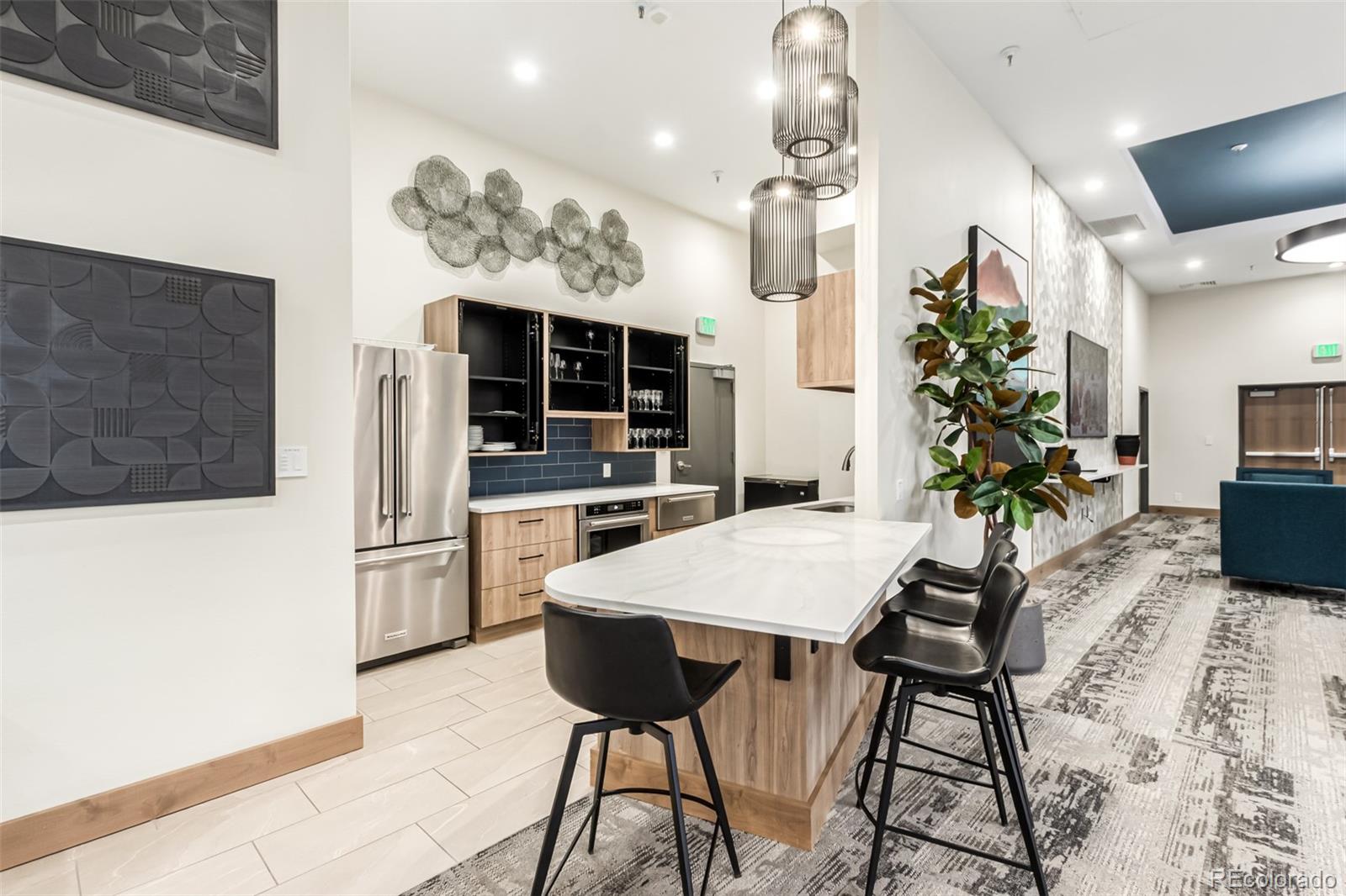 MLS Image #33 for 1551  larimer street,denver, Colorado