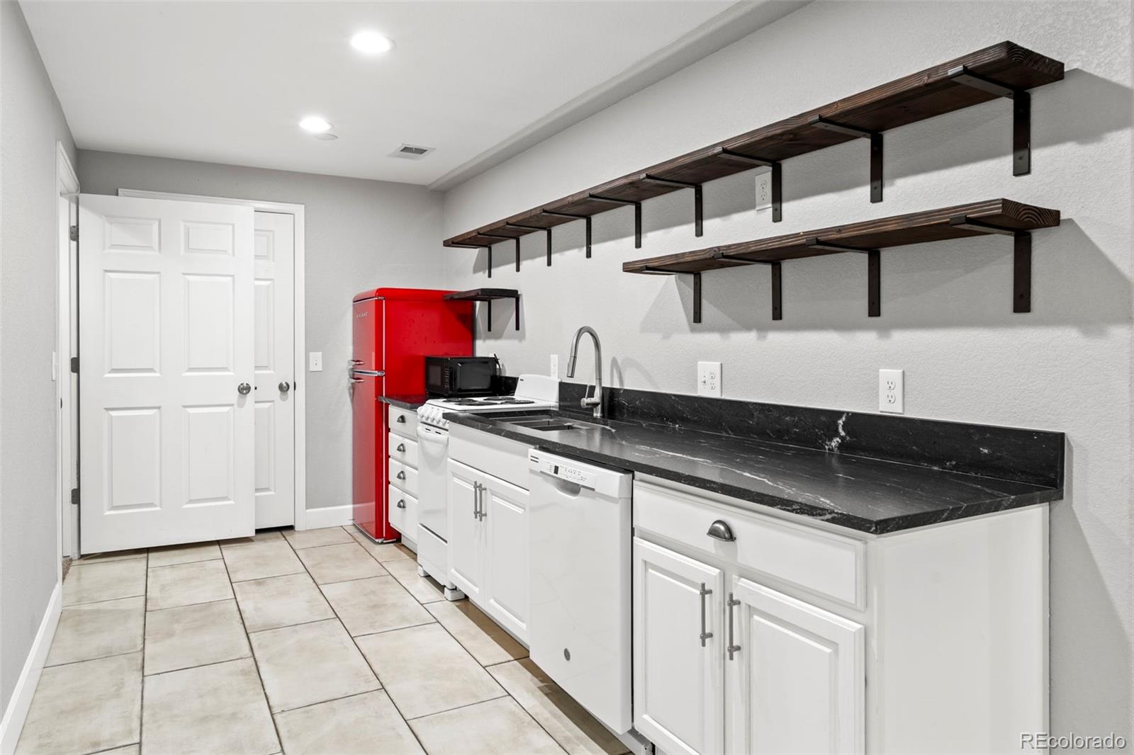 MLS Image #21 for 10440  olathe street,commerce city, Colorado
